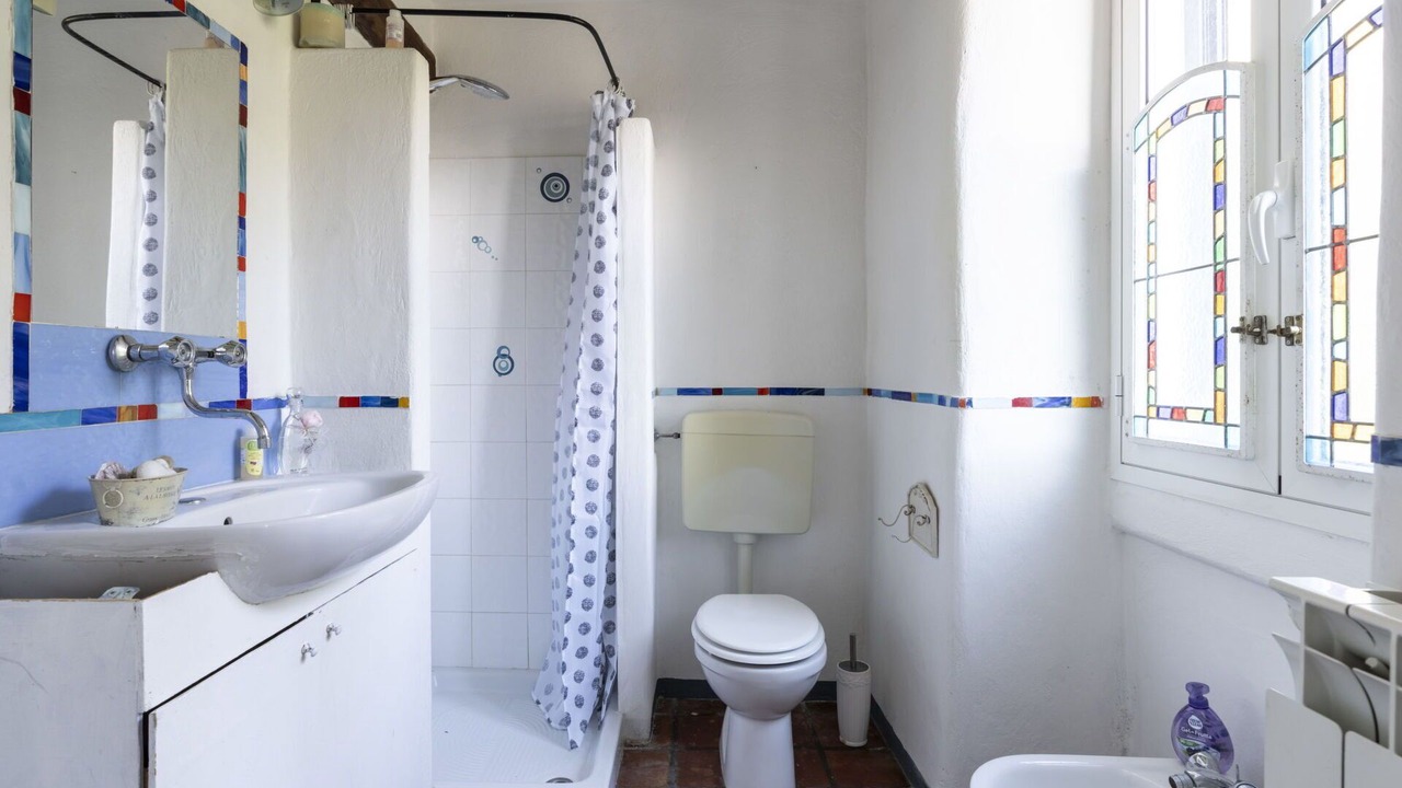 Photo of Bathroom in Sarola