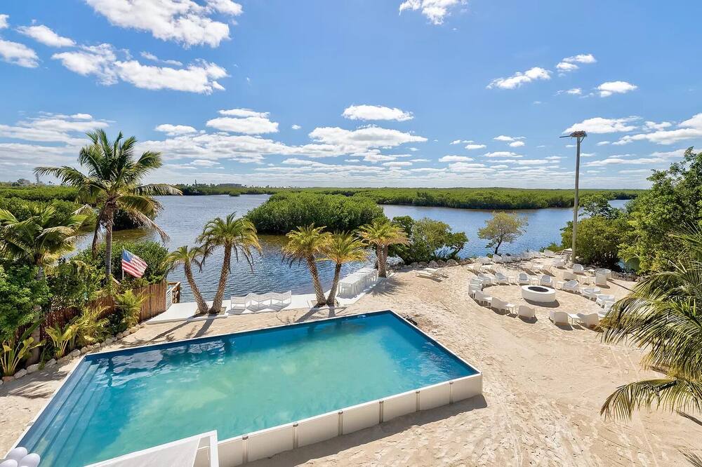 Photo of Outdoor in Rock Harbor