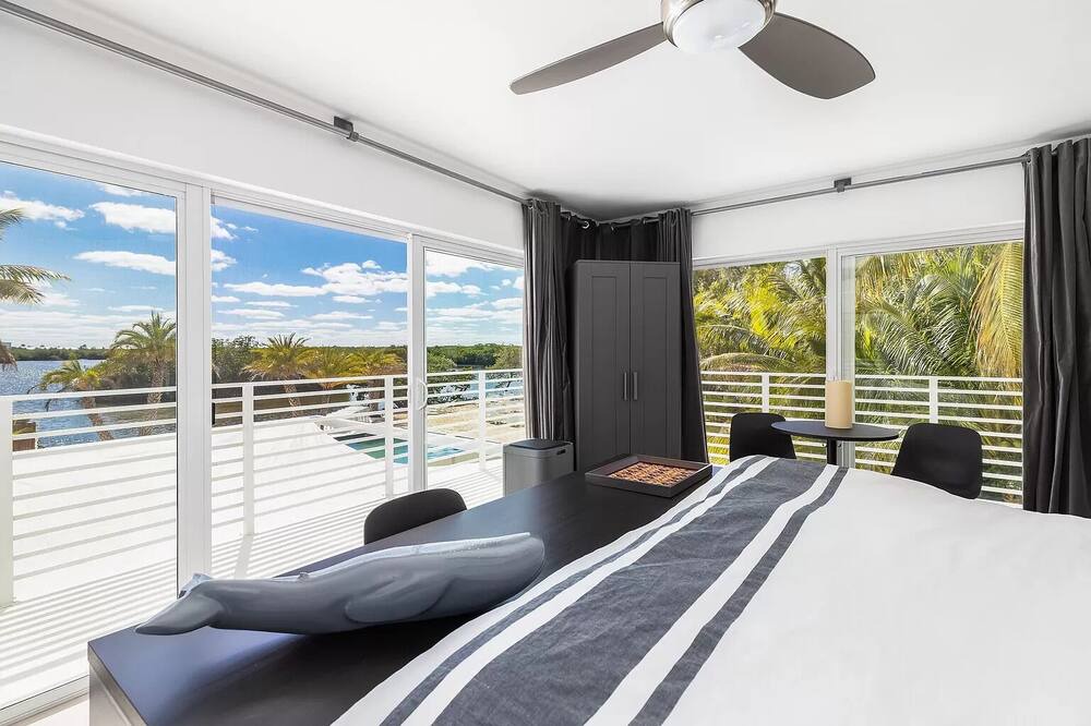 Photo of Bedroom in Rock Harbor