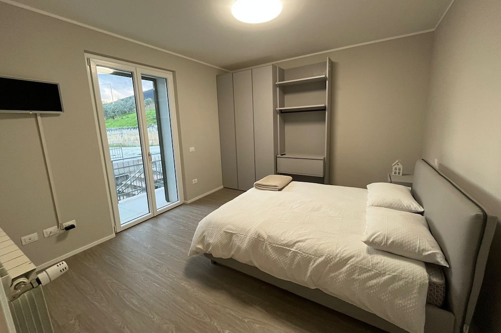 Photo of Bedroom in Ocenelli