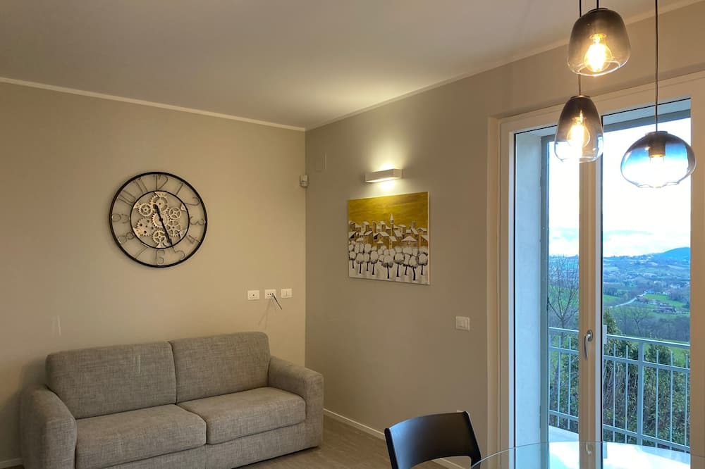 Photo of Livingroom in Ocenelli