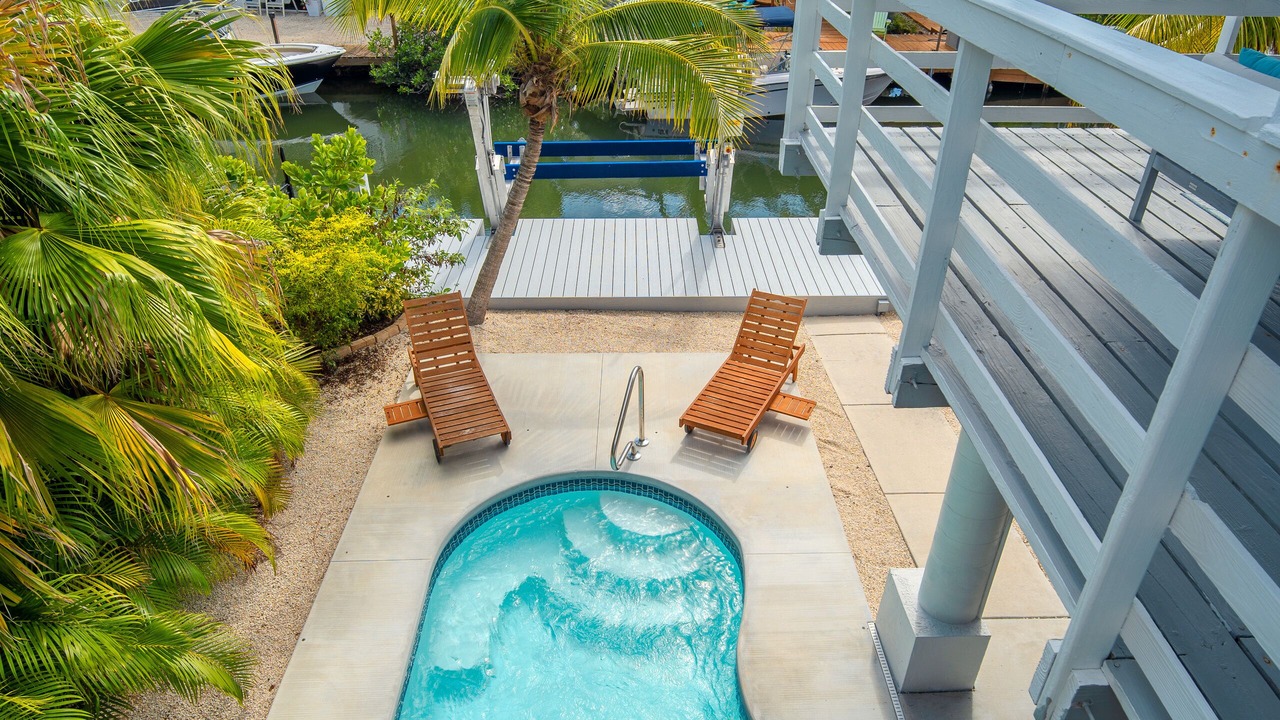 Photo of Outdoor in Breezeswept Beach Estates