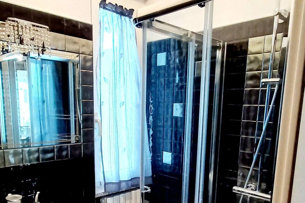 Photo of Bathroom in Folignano