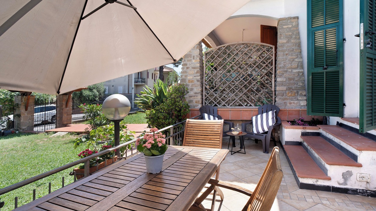 Photo of Patio Balcony in San Bartolomeo al Mare