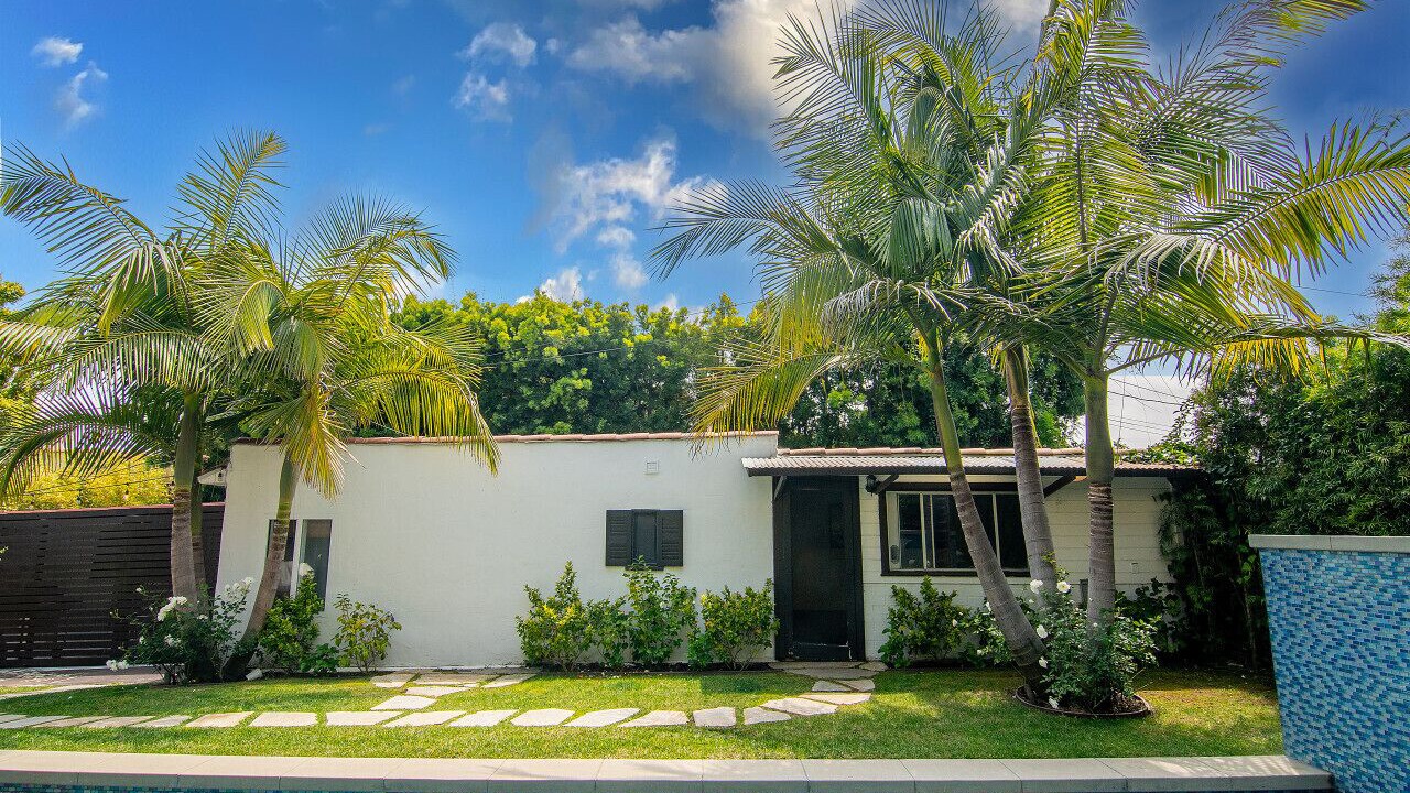 Photo of Outdoor in Pico - Robertson