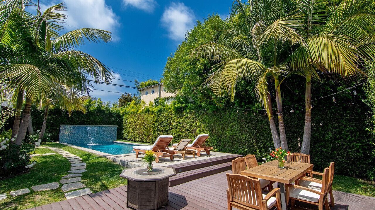 Photo of Outdoor in Pico - Robertson
