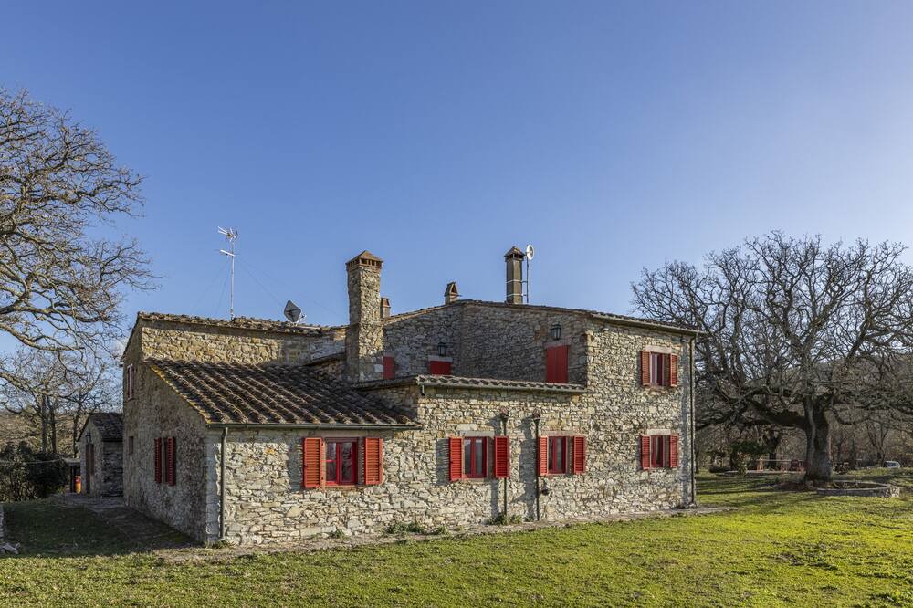 Photo of Outdoor in Sassetta