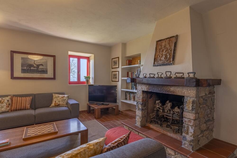 Photo of Livingroom in Sassetta