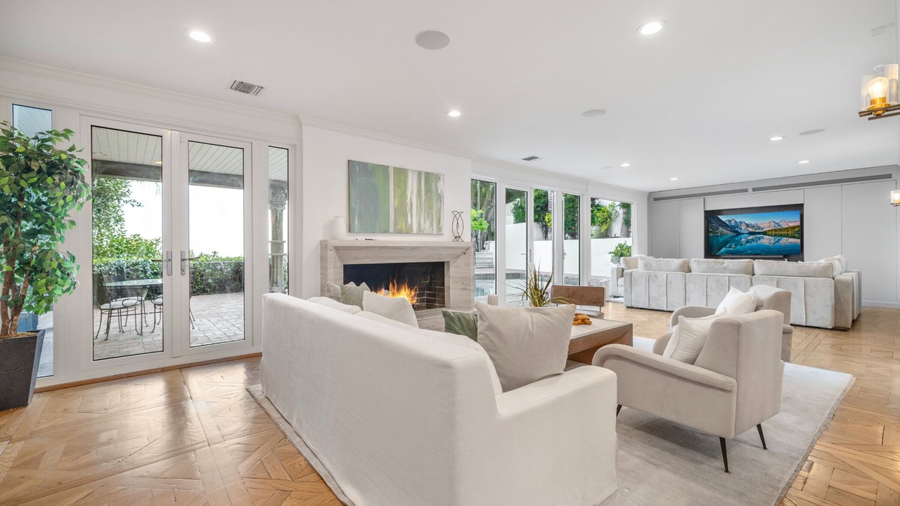 Photo of Livingroom in The Bird Streets