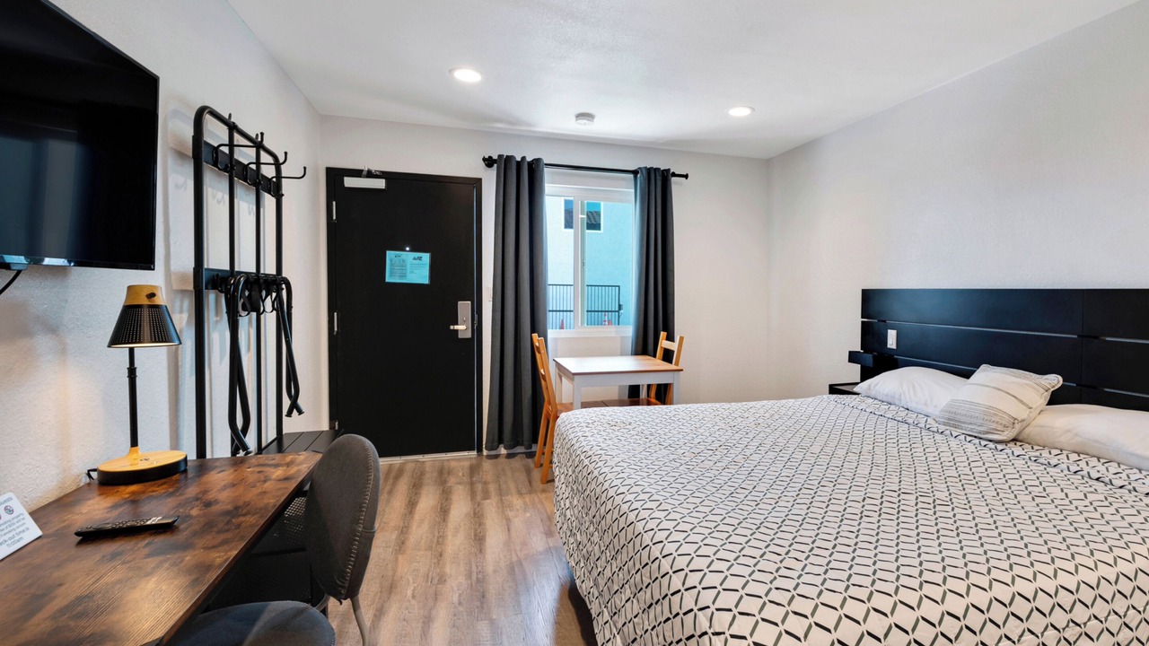 Photo of Bedroom in Harbor