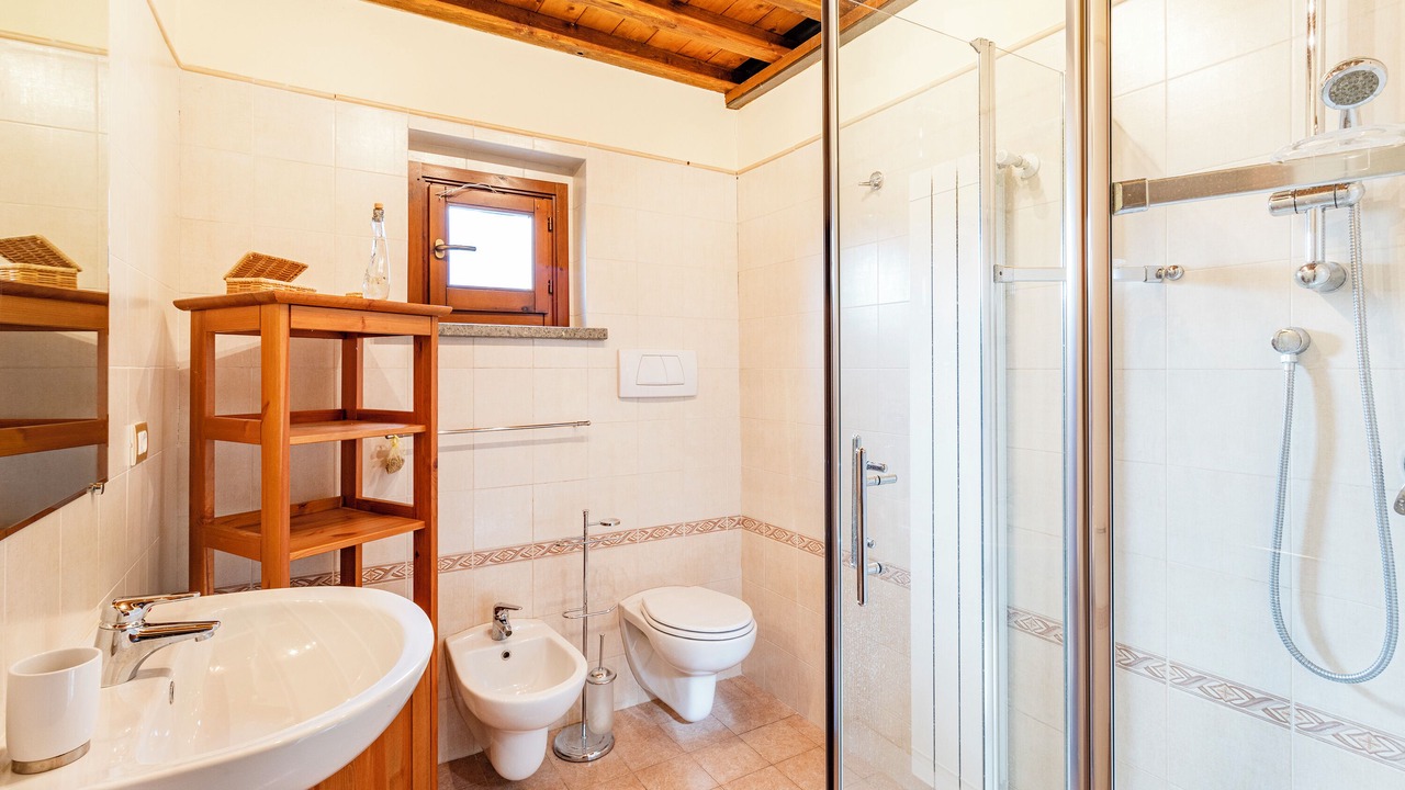 Photo of Bathroom in Radicondoli