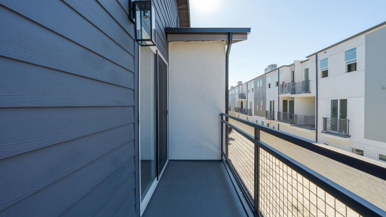 Photo of Outdoor in Lynwood