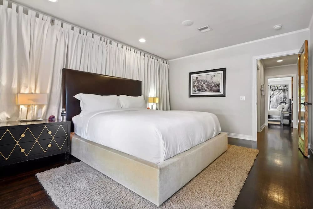 Photo of Bedroom in Los Angeles
