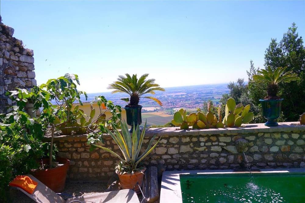 Photo of Outdoor in Sermoneta