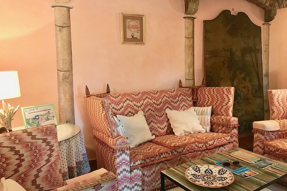 Photo of Livingroom in Sermoneta