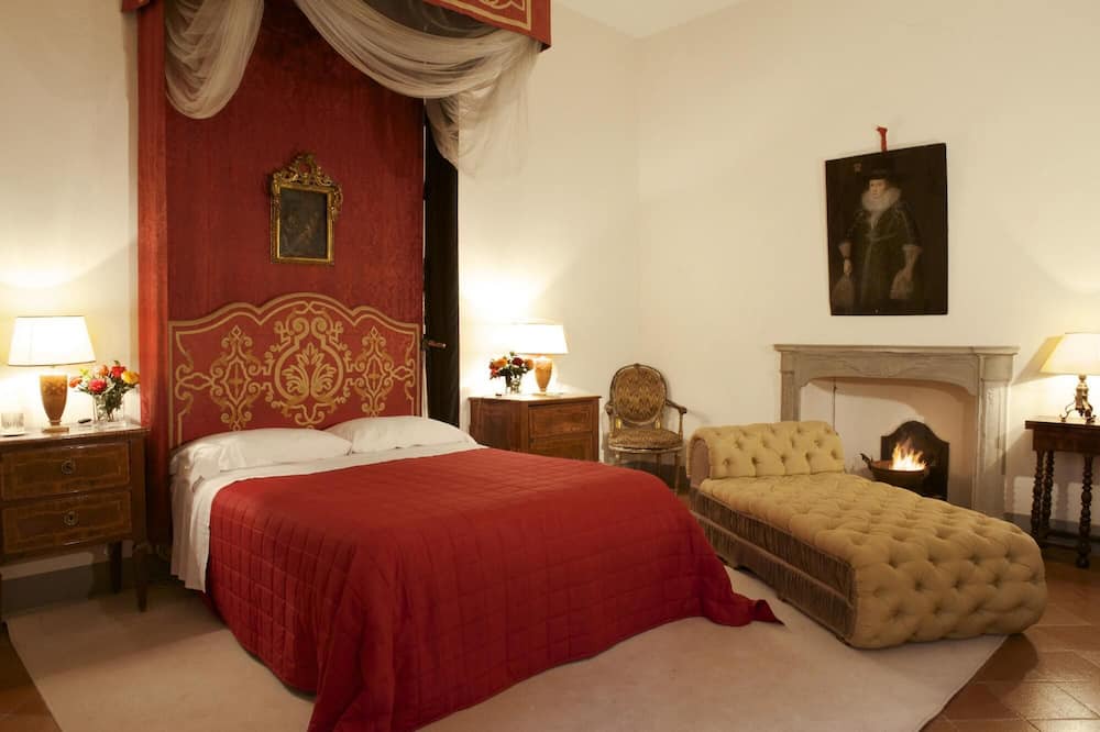 Photo of Bedroom in San Casciano in Val di Pesa