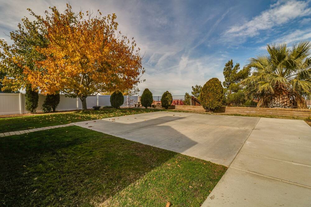 Photo of Outdoor in Palmdale