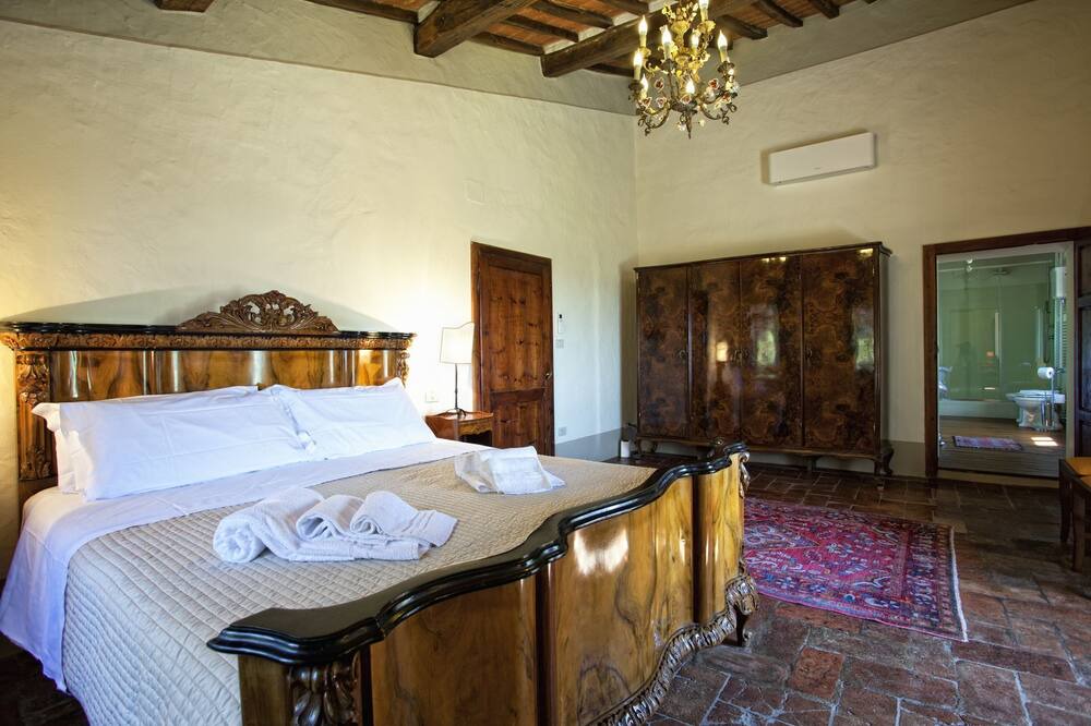Photo of Bedroom in San Pietro a Cegliolo