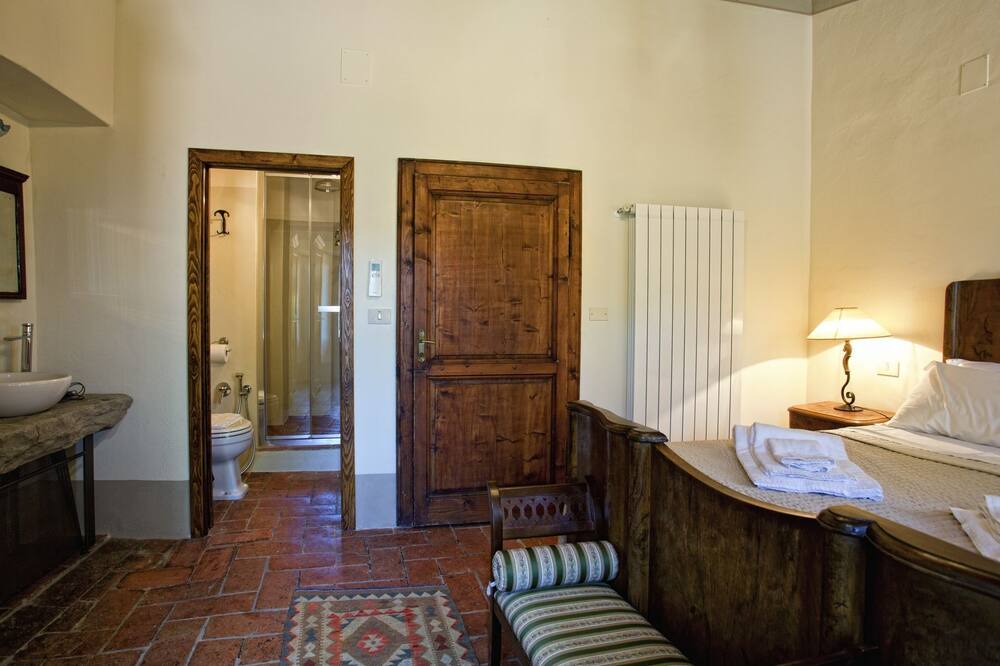 Photo of Bathroom in San Pietro a Cegliolo