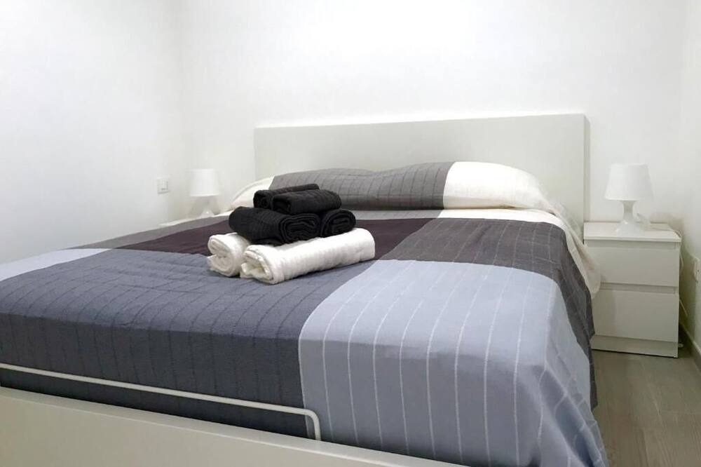Photo of Bedroom in Cappelle sul Tavo