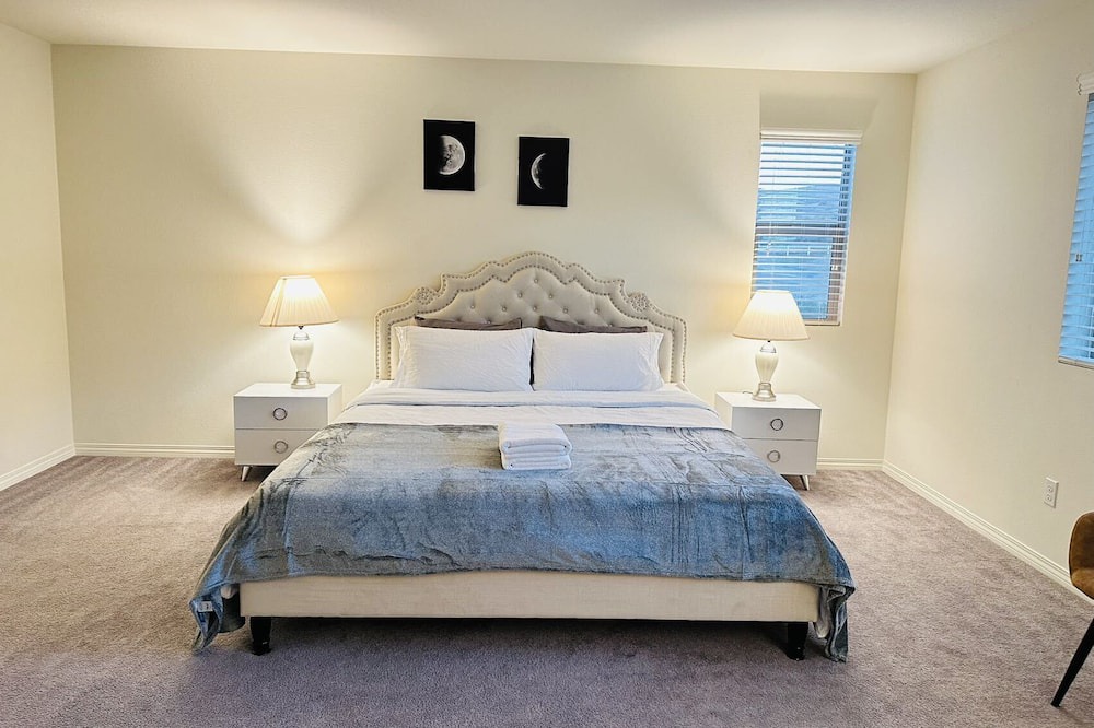 Photo of Bedroom in Jurupa Valley