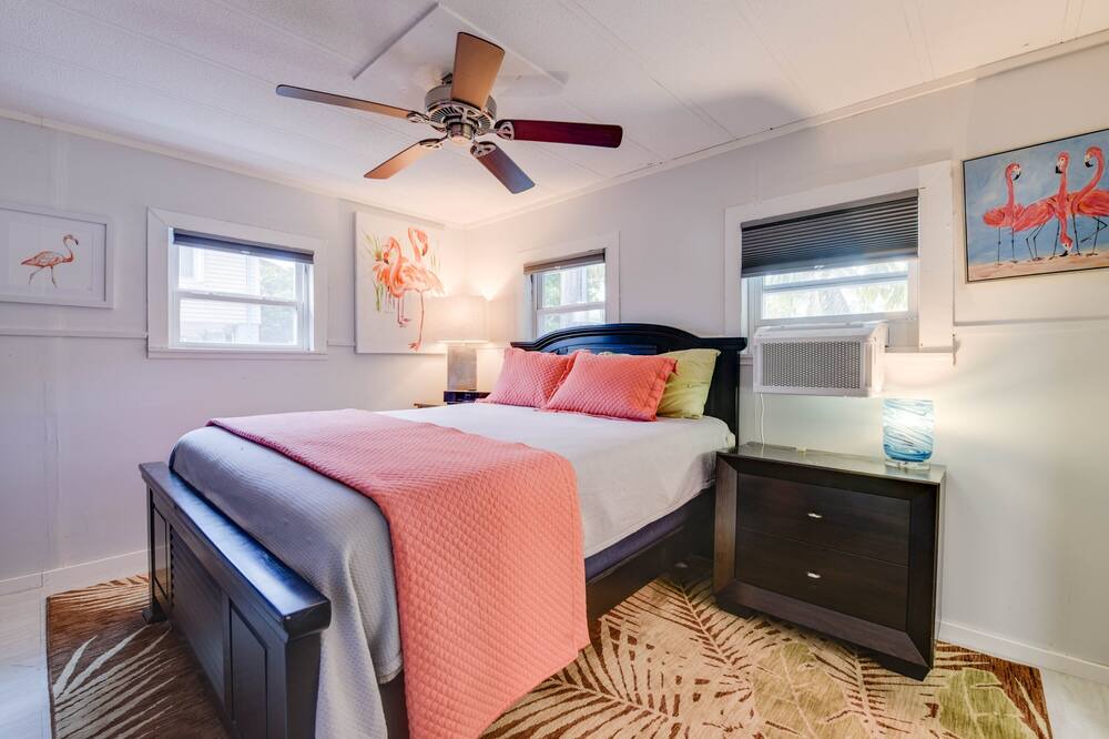 Photo of Bedroom in Big Coppitt Key