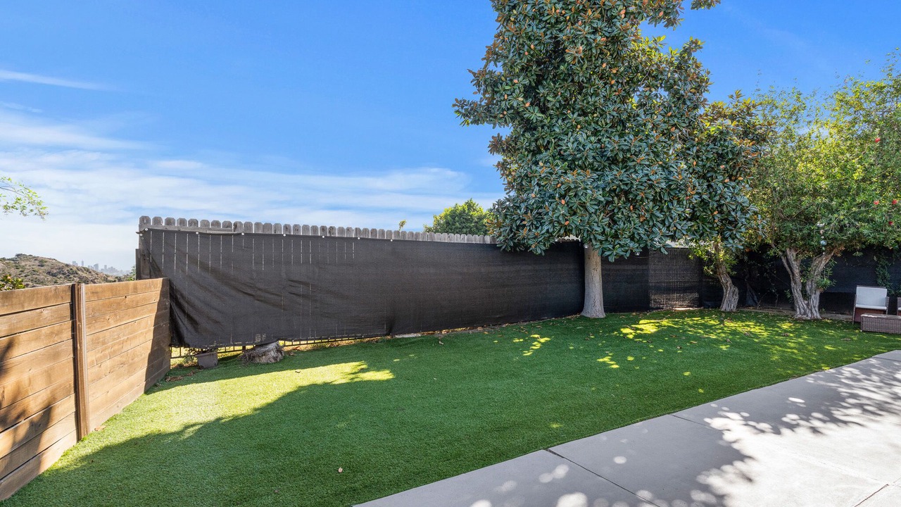 Photo of Outdoor in Hollywood Hills