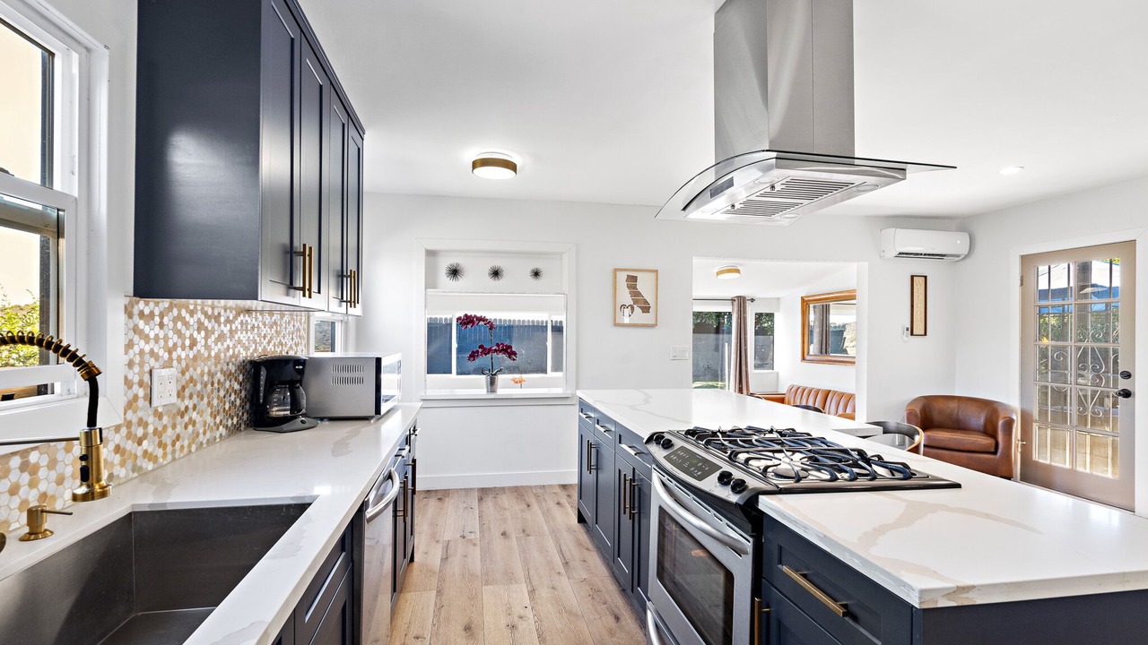 Photo of Kitchen in Hollywood Hills