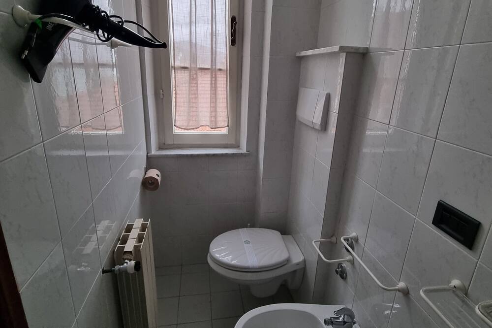 Photo of Bathroom in Bocca di Magra