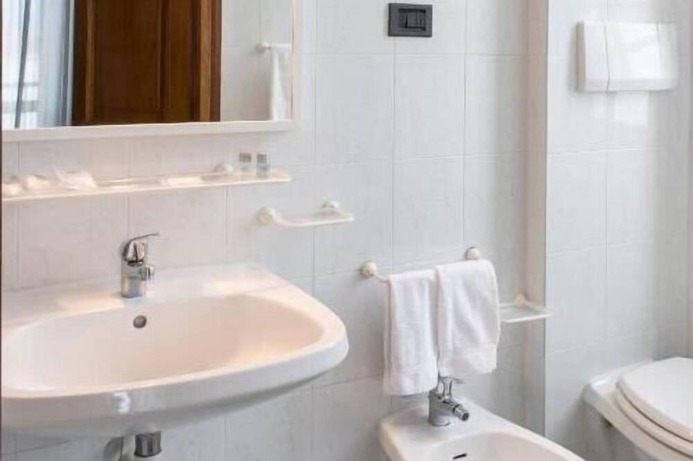 Photo of Bathroom in Bocca di Magra
