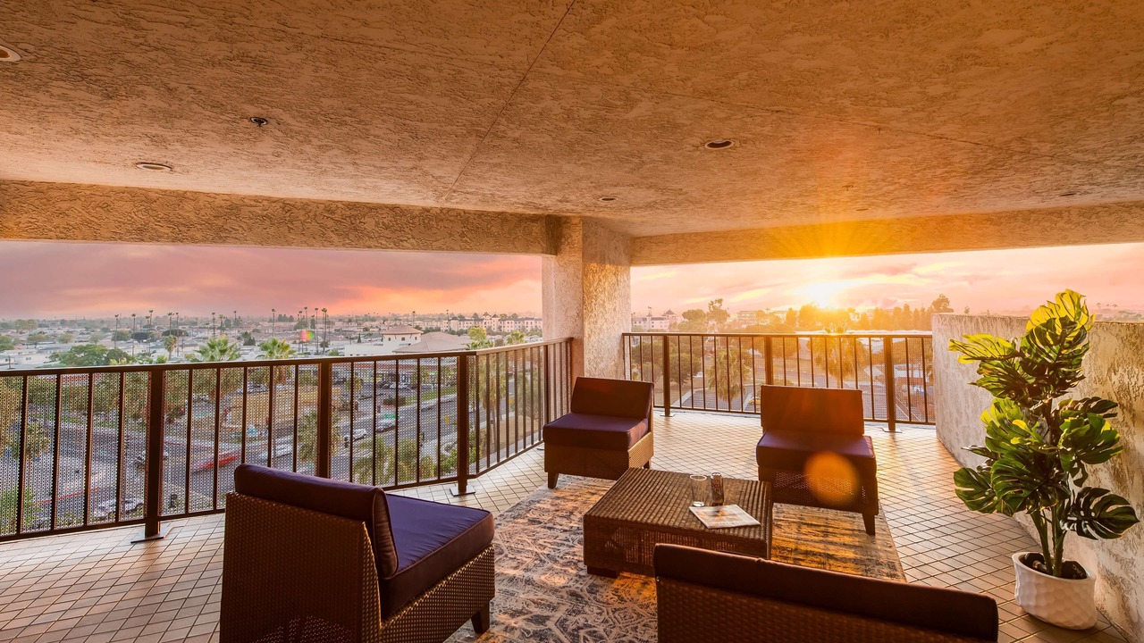 Photo of Patio Balcony in Harbor