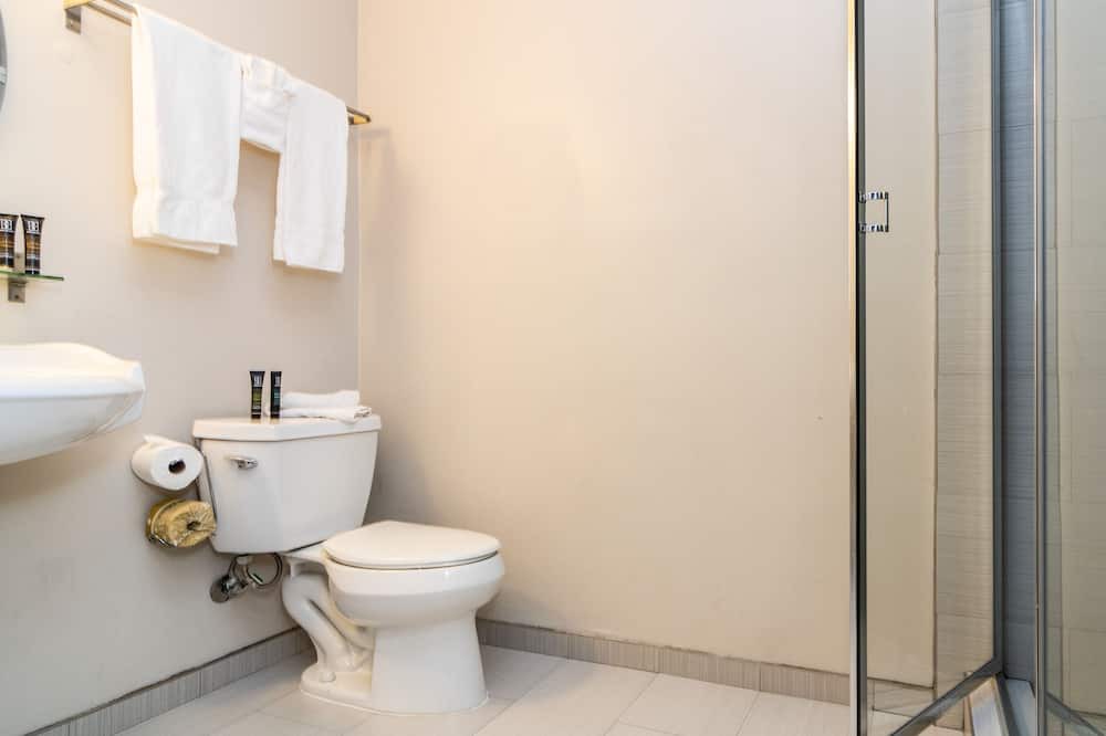 Photo of Bathroom in Northwest San Pedro