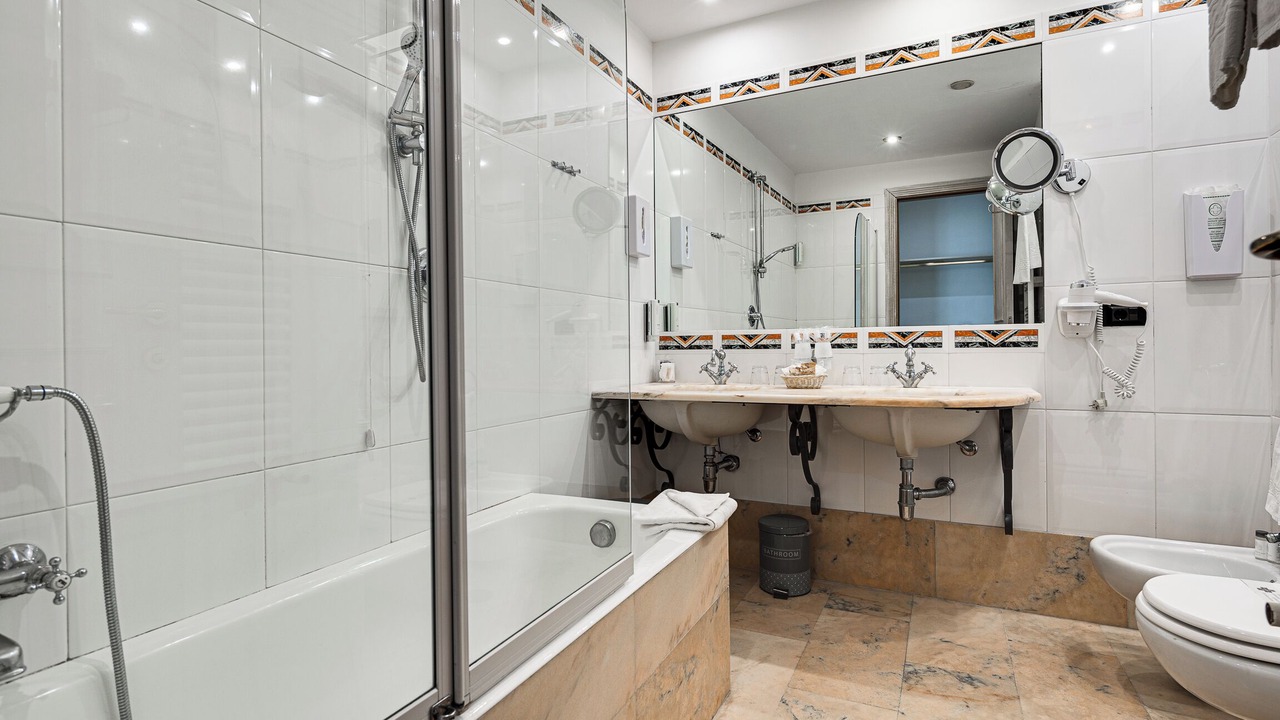 Photo of Bathroom in Civitavecchia