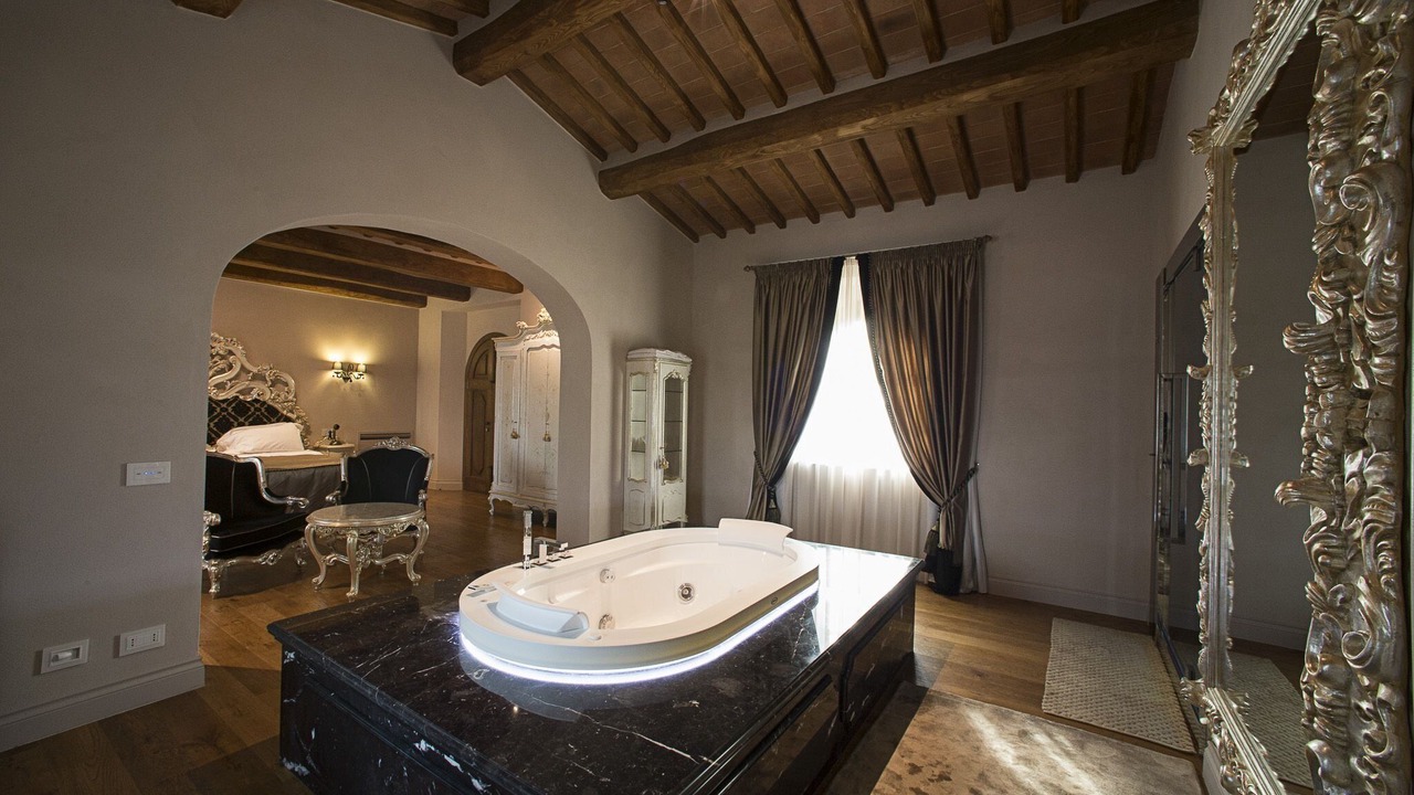 Photo of Bedroom in Cortona