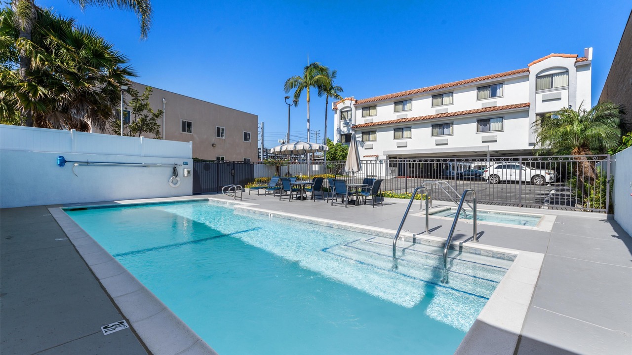 Photo of Outdoor in Los Alamitos