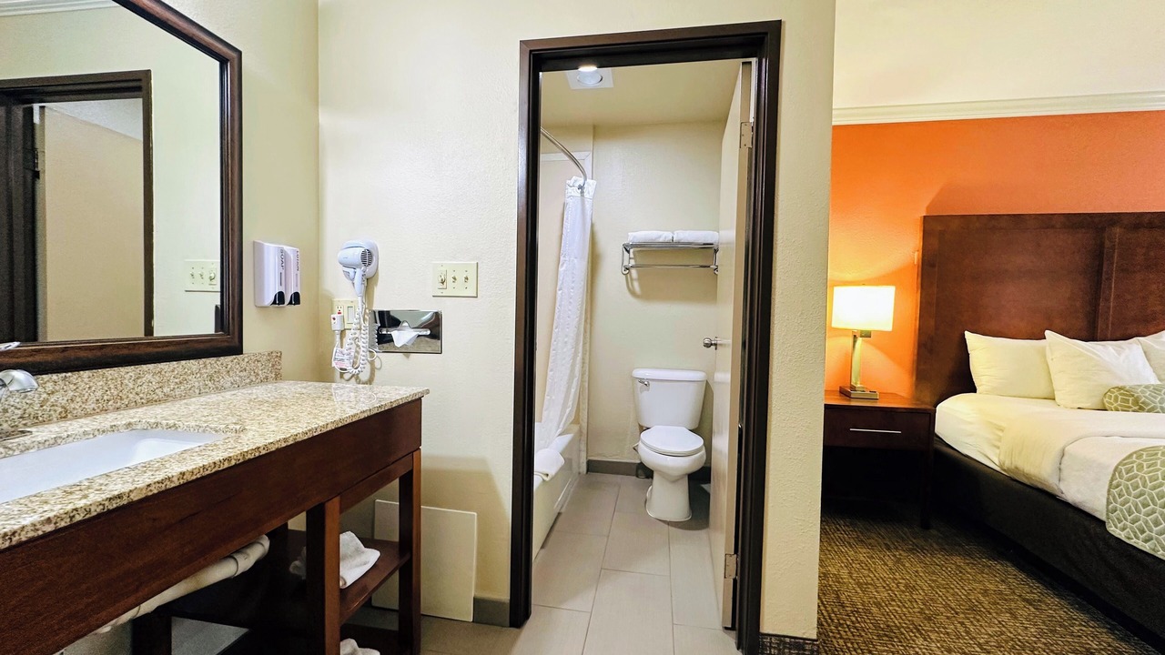 Photo of Bathroom in Eagle Rock