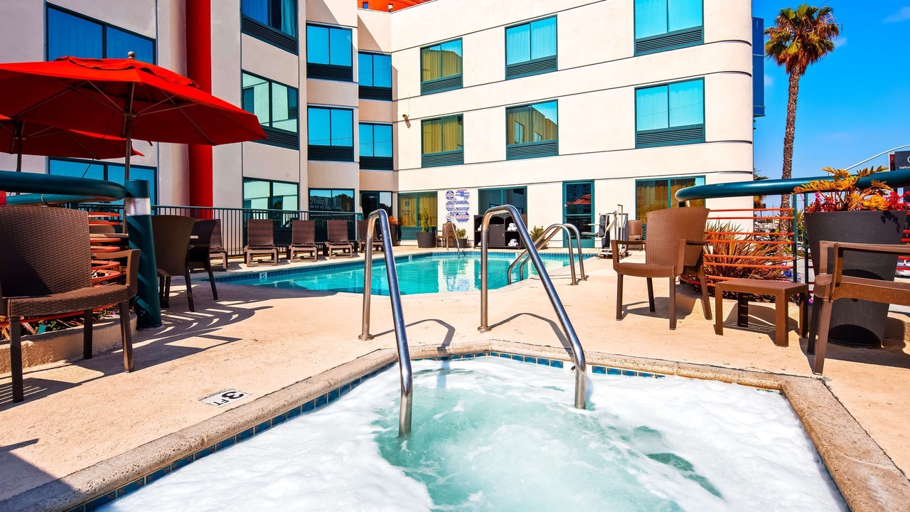 Photo of Outdoor in Inglewood