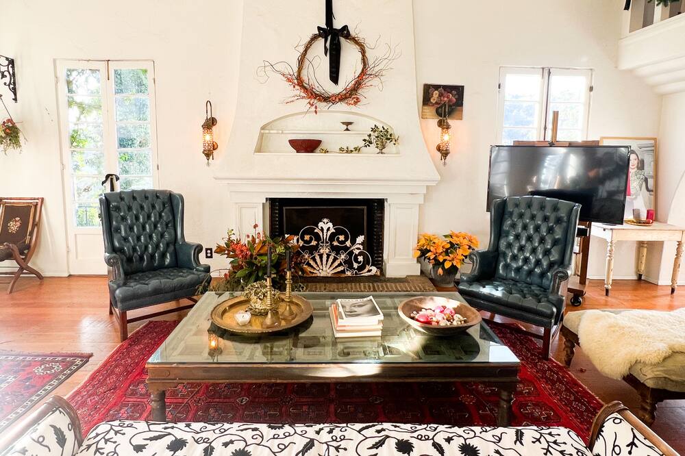 Photo of Bedroom in Hollywood