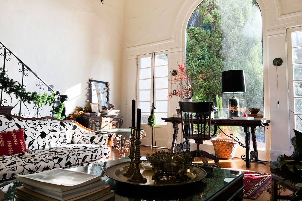 Photo of Bedroom in Hollywood