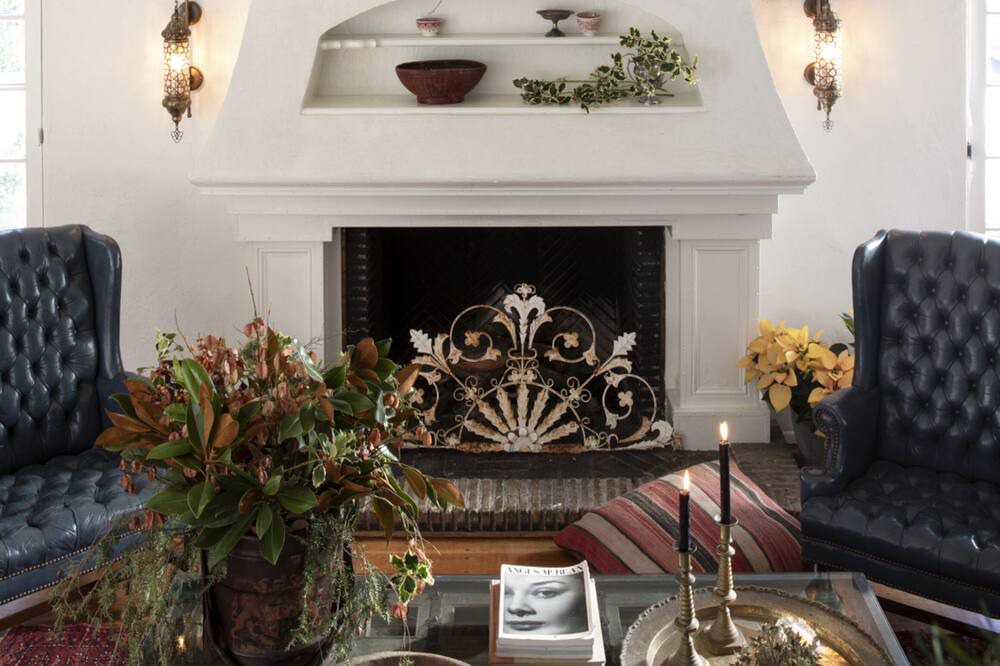 Photo of Livingroom in Hollywood