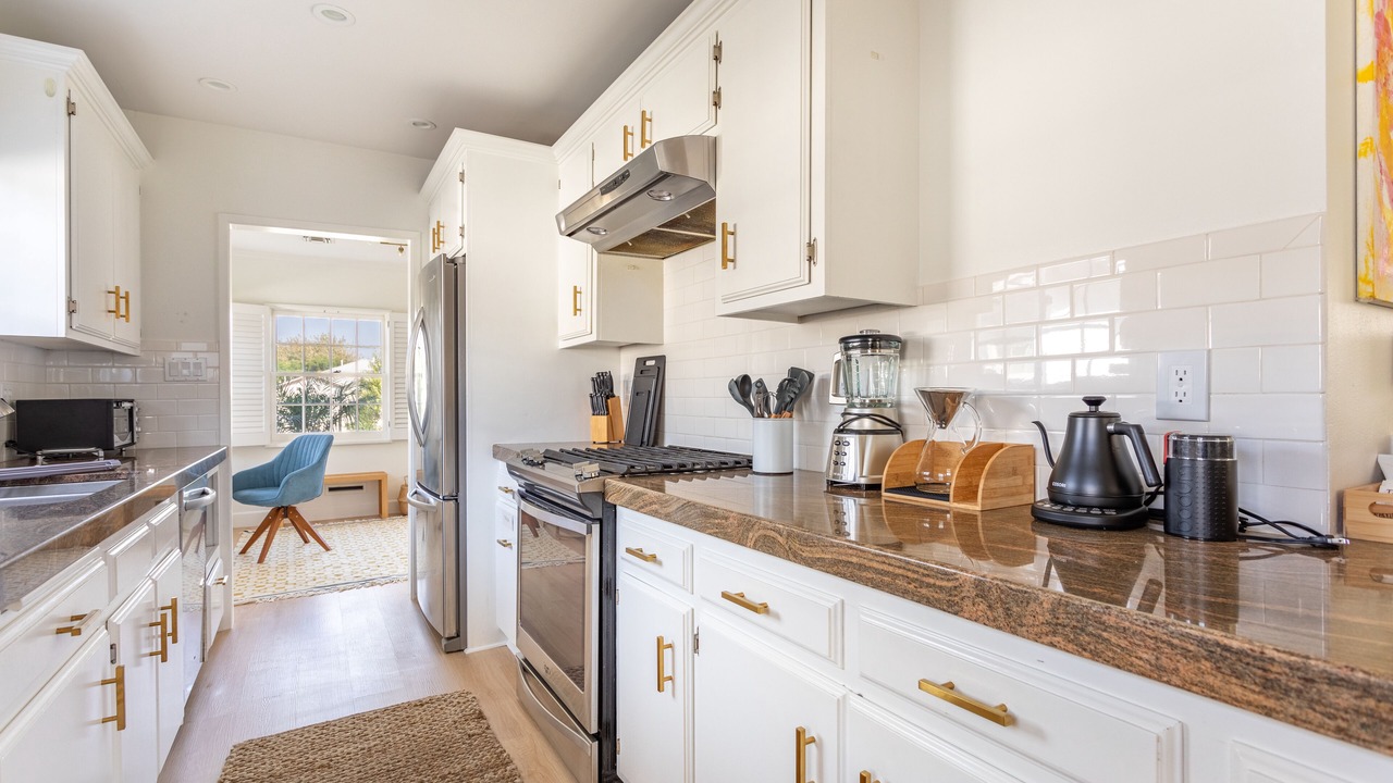 Photo of Kitchen in Del Aire
