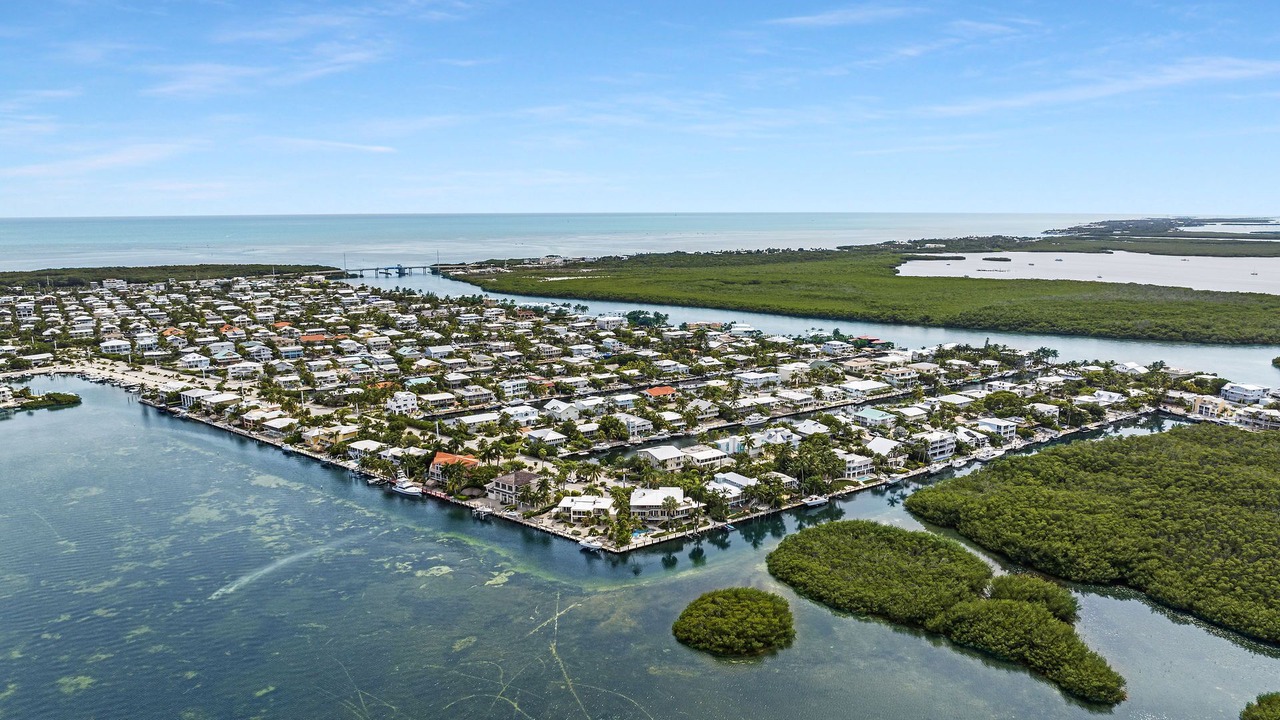 Photo of Outdoor in Venetian Shores