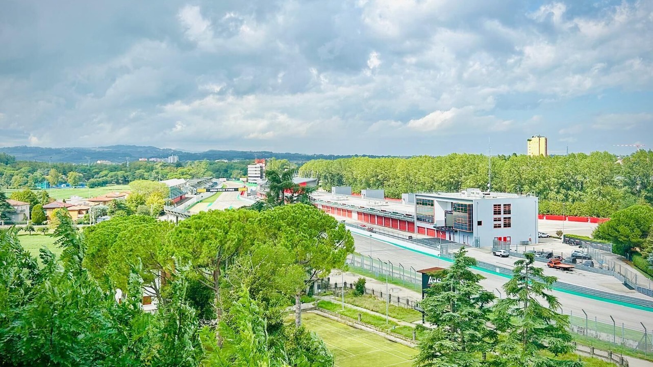 Photo of Outdoor in Imola