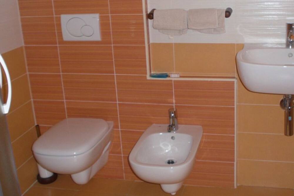 Photo of Bathroom in Casamaina