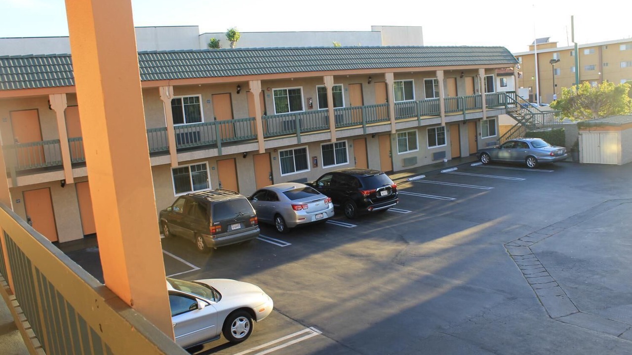 Photo of Outdoor in Hawthorne