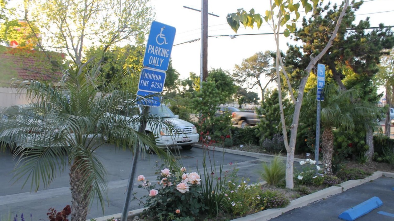 Photo of Others in Hawthorne
