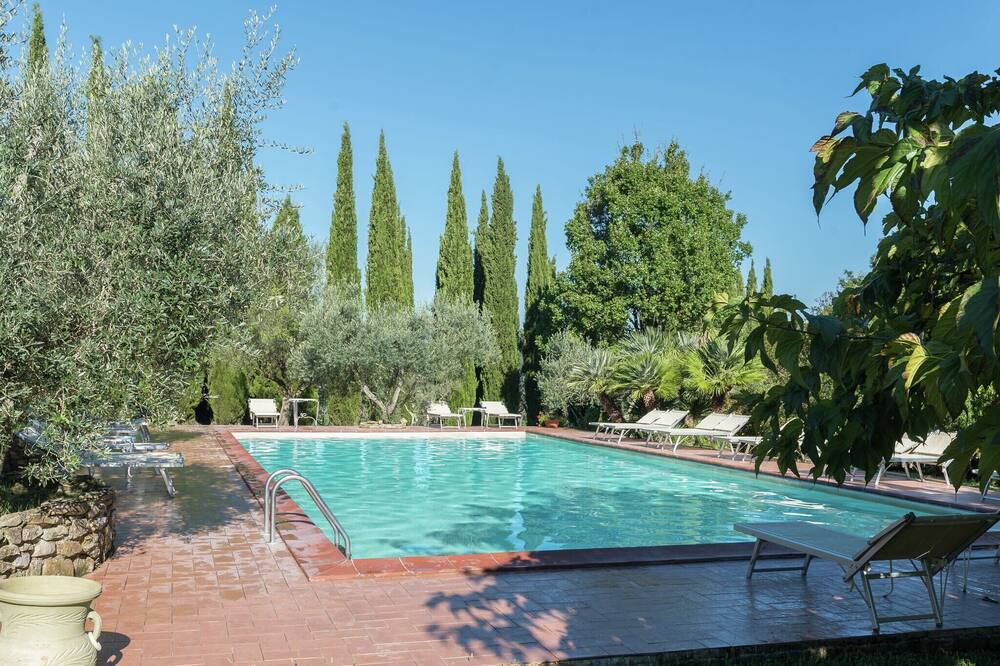 Photo of Outdoor in Castelnuovo di Val di Cecina