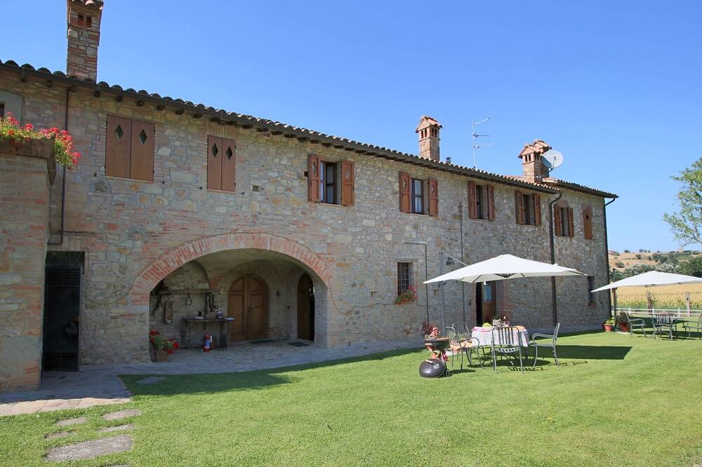 Photo of Outdoor in Todi