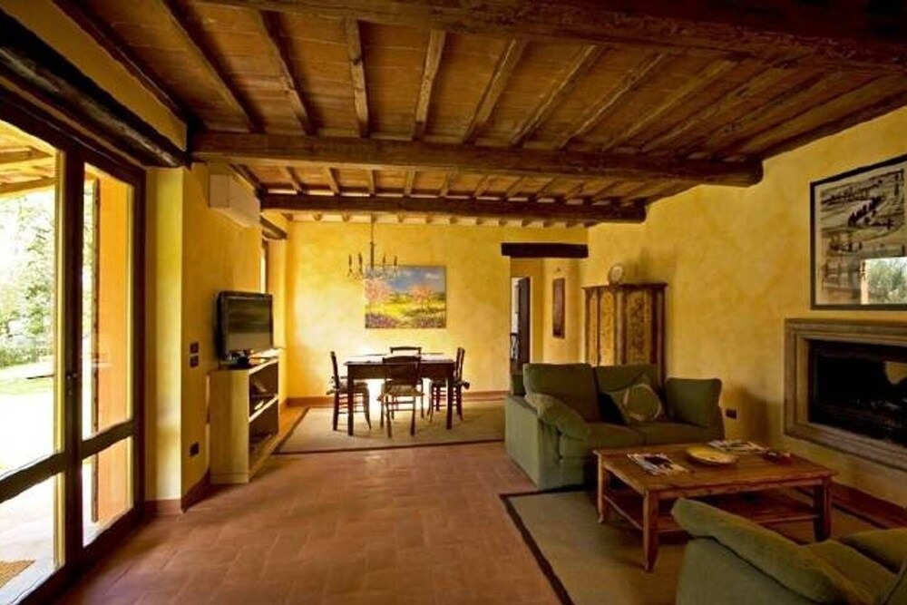 Photo of Livingroom in Paciano