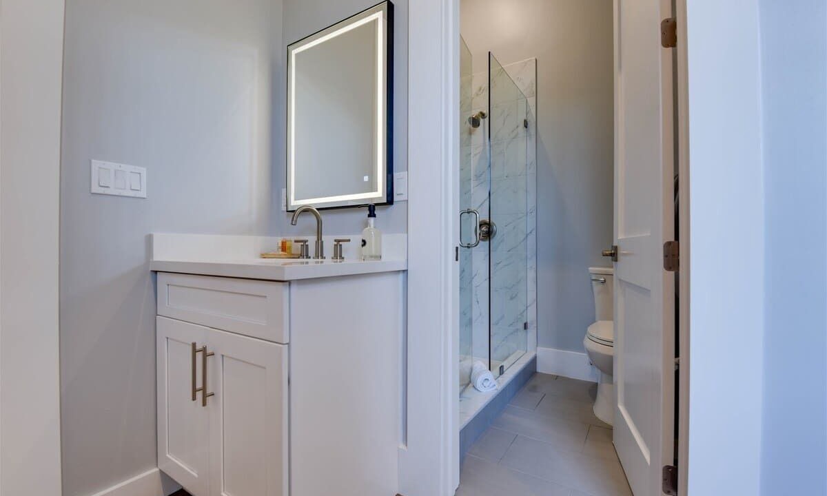 Photo of Bathroom in Historic Seaport